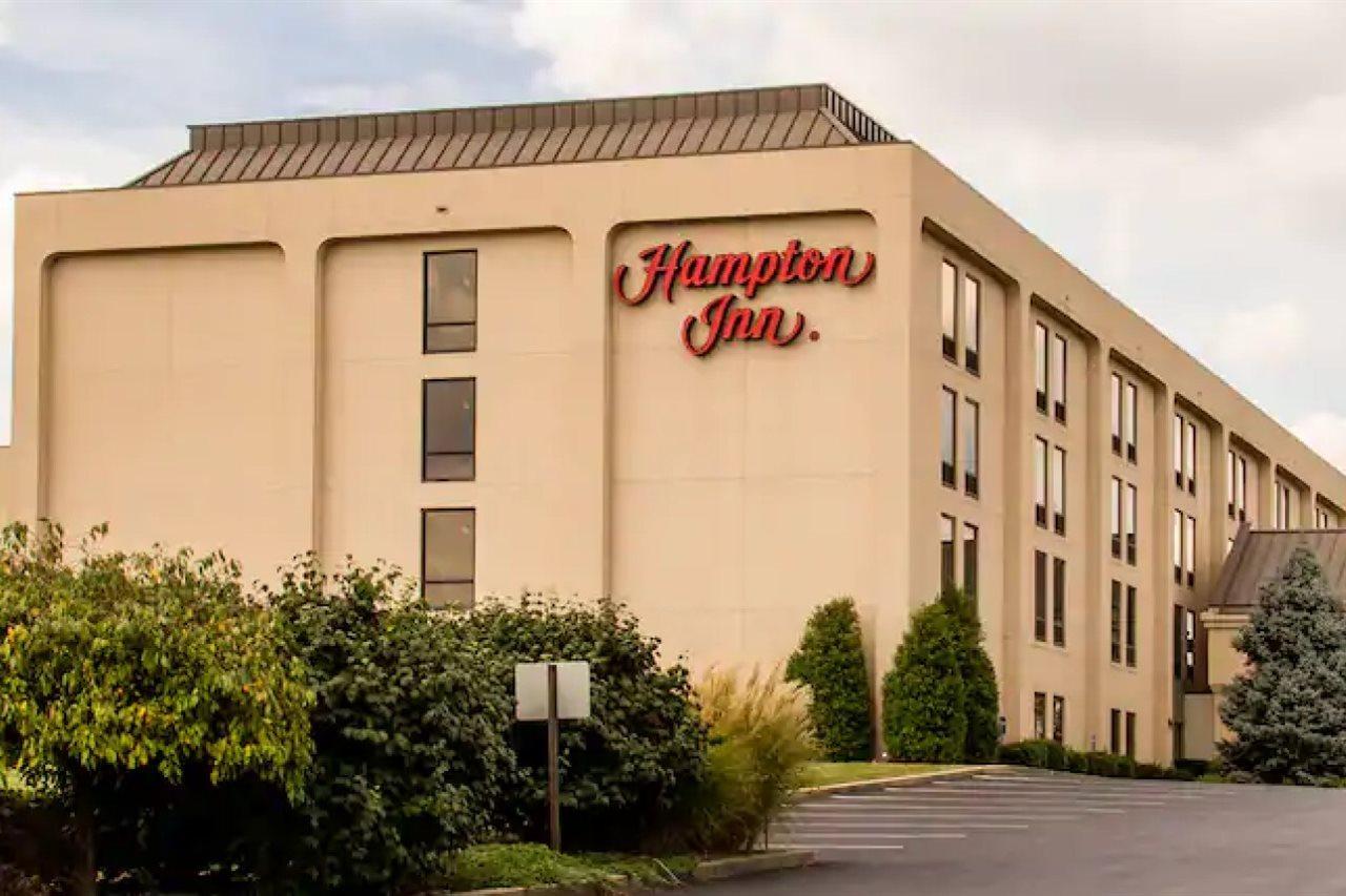 Hampton 3*