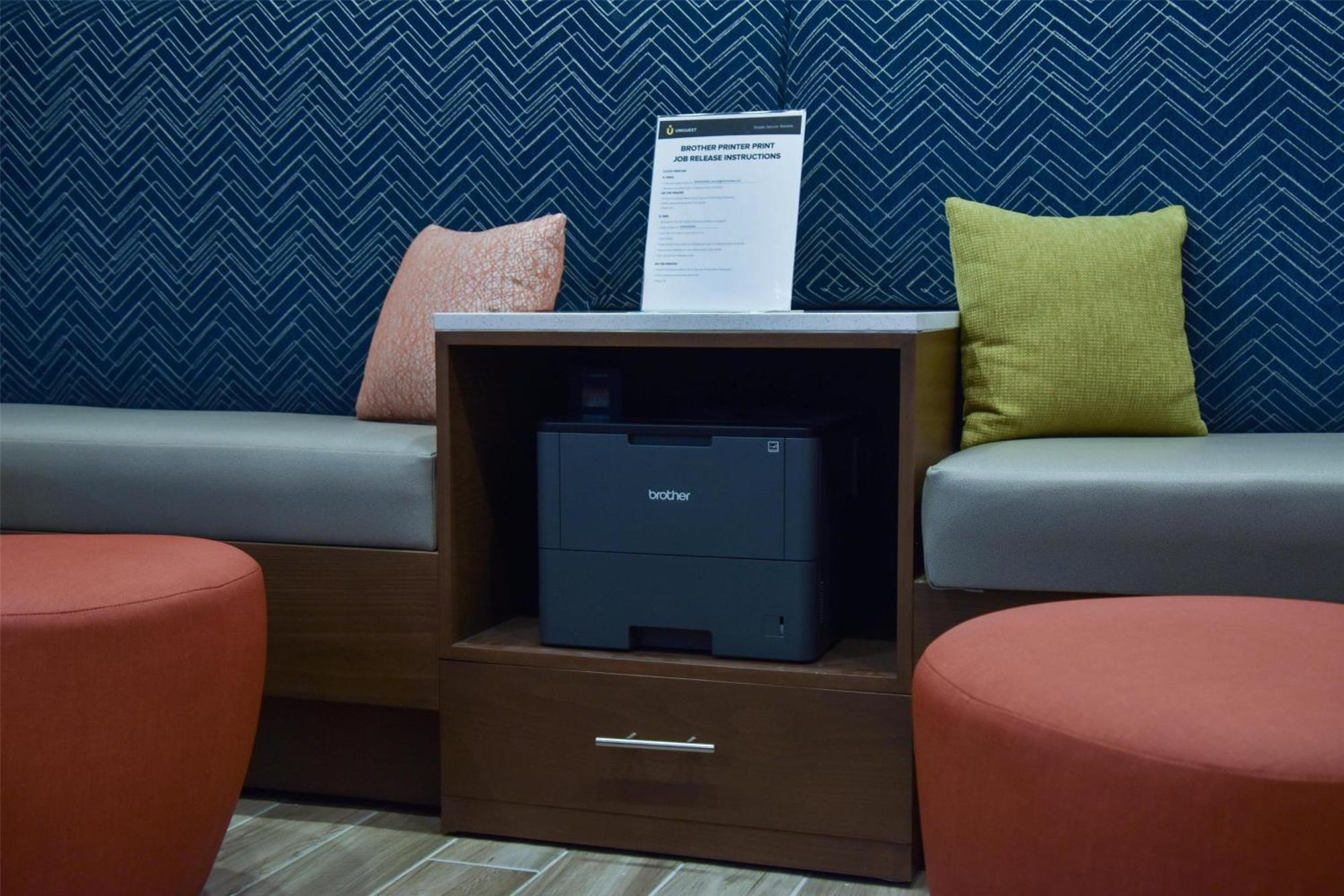 Hampton Hotel 3*