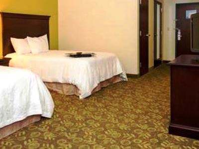 Hotel Hampton 3*